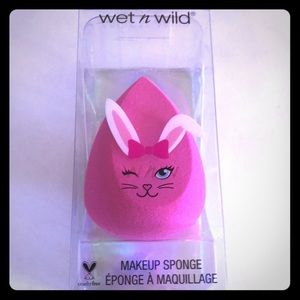 Makeup sponge